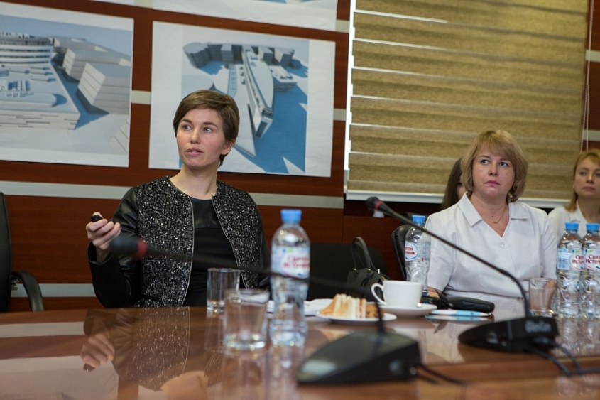 Визит доктора медицинских наук Кристин Хосп в Клинический госпиталь